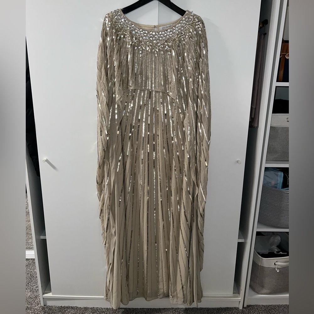 Mac duggal size 14 gown